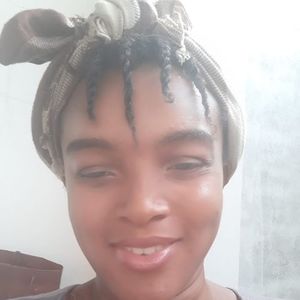 Meet your Posher, Djolane